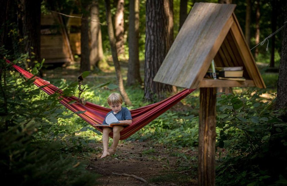 Hangmat op Forest Camping Mozirje in de Savinjska vallei in het noorden van Slovenië
