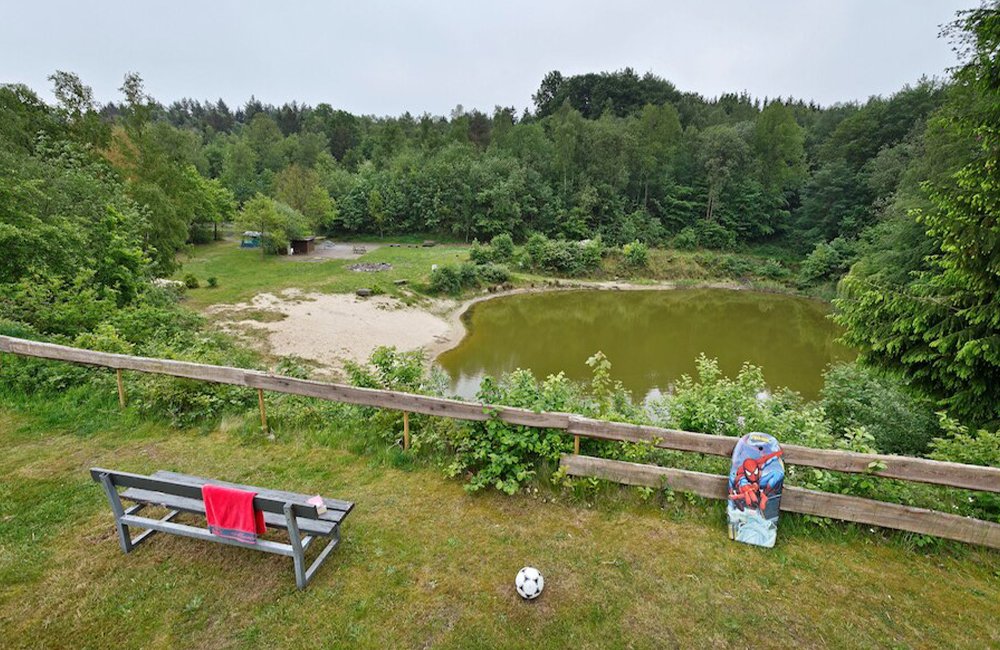 zwem meertje bij Knaus Campingpark Wingst bij de Duitse Noordzeekust tussen Hamburg en Bremen