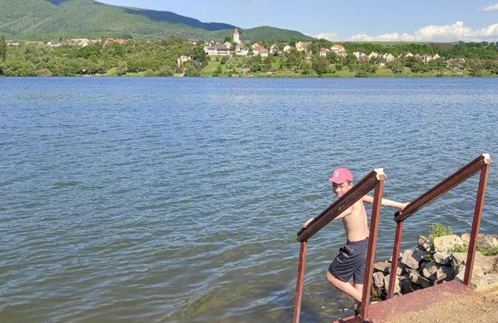 Stuwmeer bij Camping Nitrianske Rudno in Slowakije