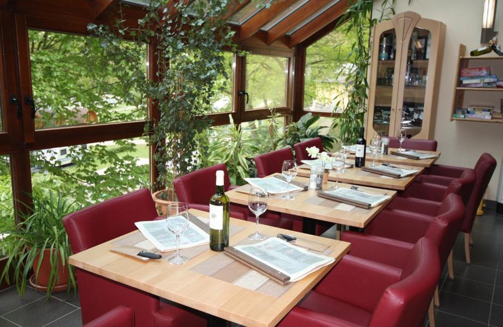 Restaurant van Camping Kautenbach aan de Rivier de Clerve in de luxemburgse Ardennen