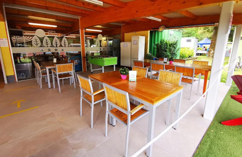 Restaurant van Camping Melezza in de regio Ticino van Zwitserland