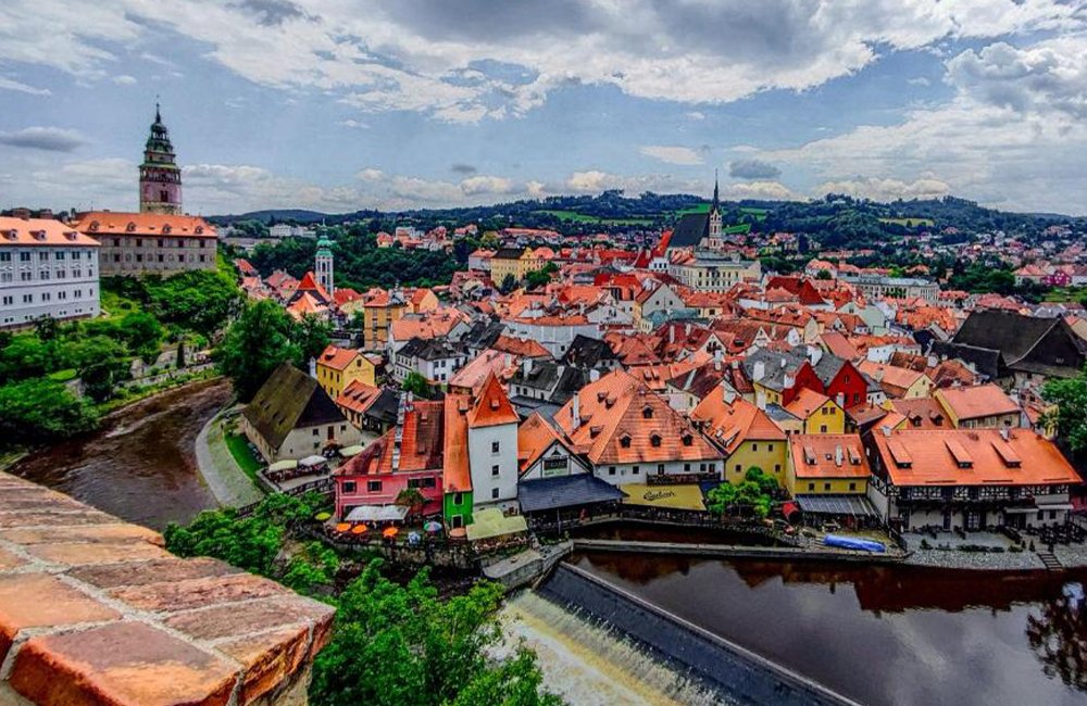 Český Krumlov bij diervriendelijke Camping Chvalsiny in Tsjechië