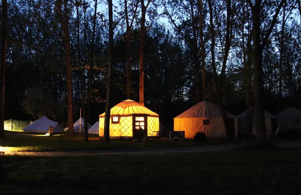 Kemping & Glamping Tiszadada bij Hortobágy Nationaal Park in het oosten van Hongarije