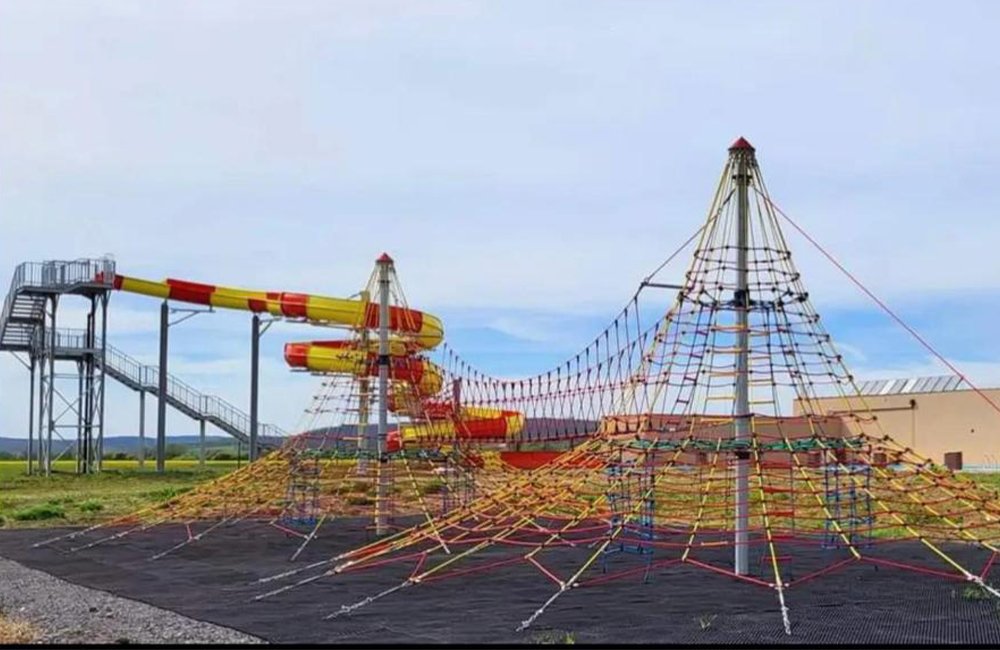 Speeltuin van Holiday Village Novolandia in het zuiden van Slowakije
