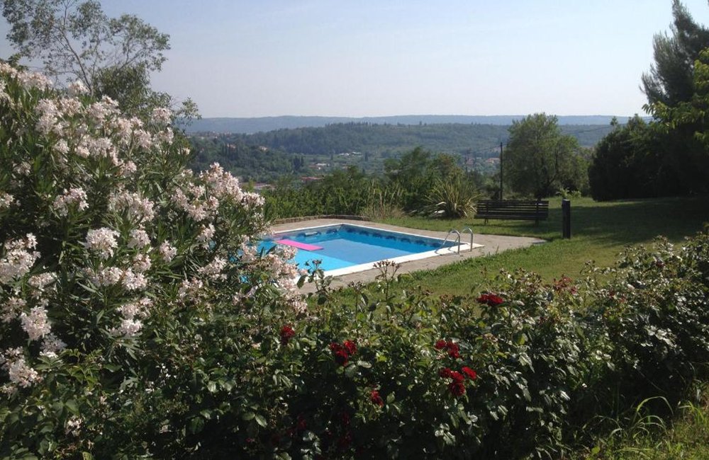 Zwembad van L.Stile Glamping aan de Adriatische kust in het westen van Slovenië