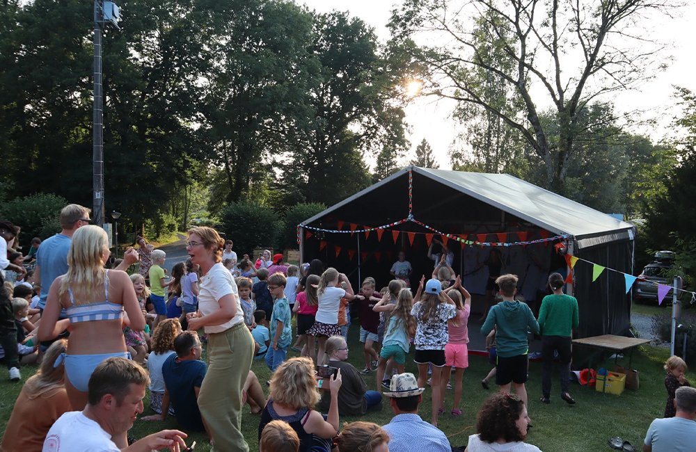 Concert op Camping de Chênefleur in de Ardennen in het zuiden van België