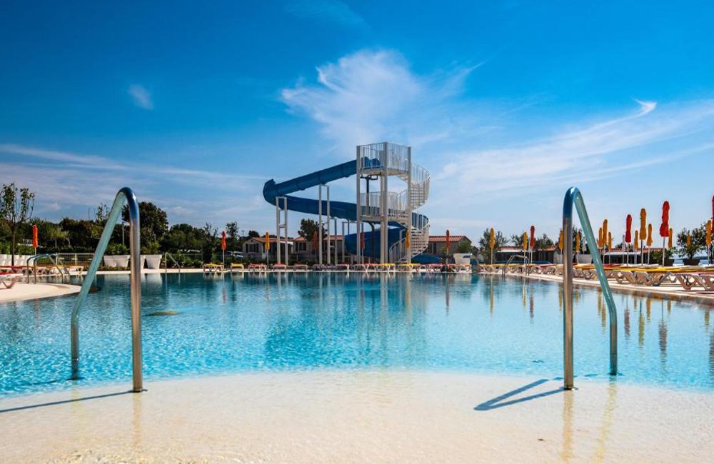 Hondvriendelijke Camping Arena Grand Kažela
