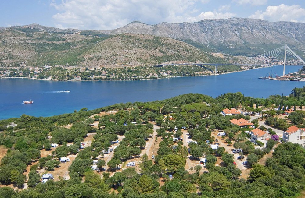 Hondvriendelijke Camping Solitudo
