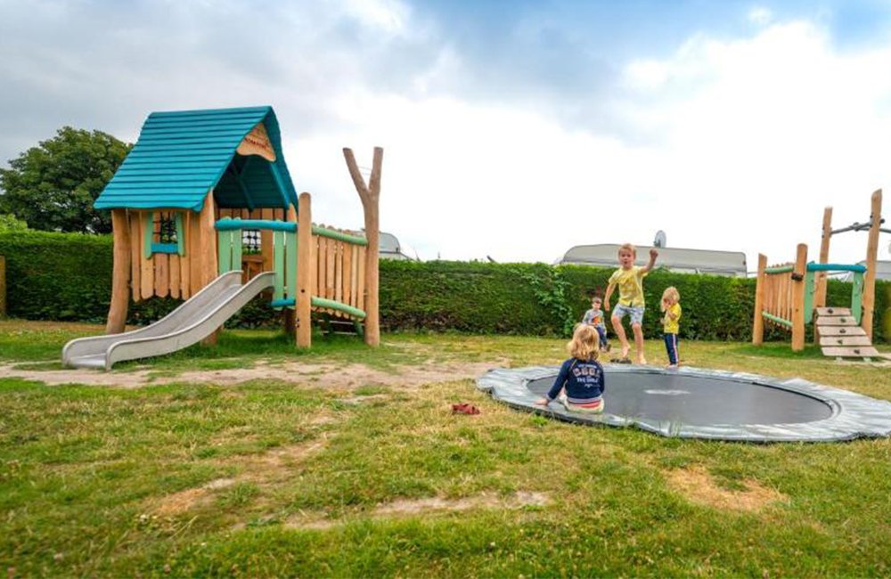 Hondvriendelijke camping Holiday Village Knokke