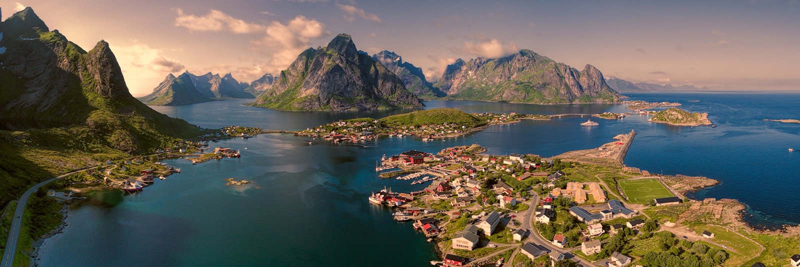 De Lofoten eilanden in het noorden van Noorwegen