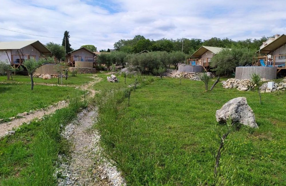 Krk Glamping Village aan de Adriatische zee in Kroatië