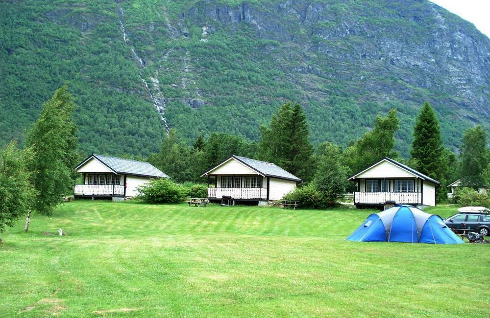 Nygård Camping bij Jostedalsbreen Nationaal Park tussen de Noorse fjorden