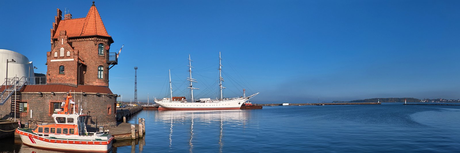 Hanzestad Stralsund bij het Duitse eiland Rügen aan de Oostzeekust in Duitsland
