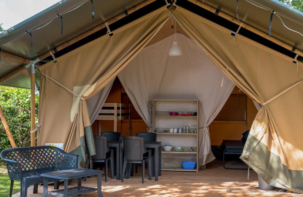 Hondvriendelijke Camping Um Bierg